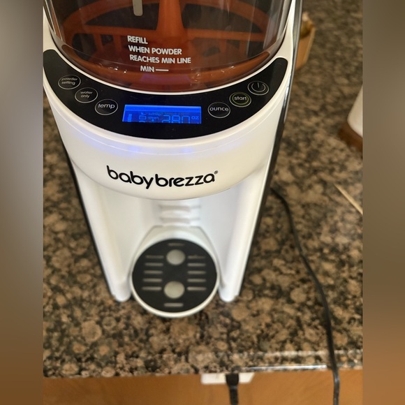 Baby Brezza Formula Pro Advanced - Picture 4 of 5